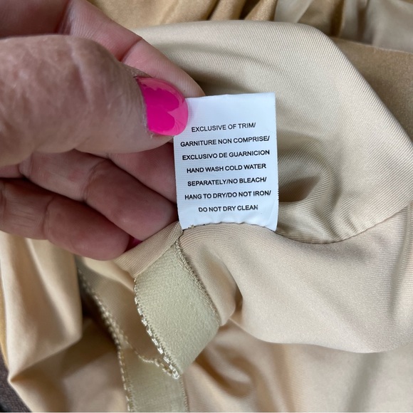 Red Dress Day or Night Gold One Piece Swimsuit. SZ:S - Picture 12 of 12